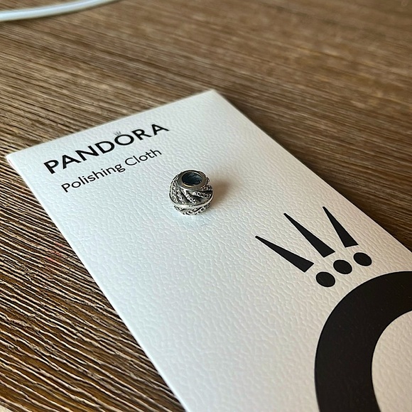 Pandora Sparkling Vine Bead Charm - Picture 2 of 3